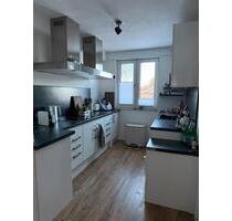 Großzügige Doppelhaushälfte ca.160qm Wfl. 430qm Grundstück - Isernhagen