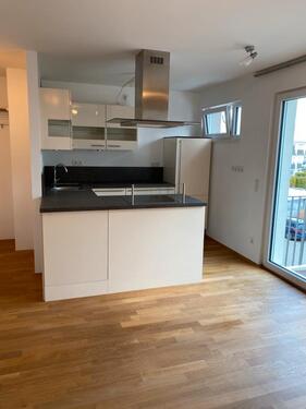 Foto - 2 Zimmer Wohnung, Tiefgarage, Balkon, Aufzug