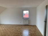 Foto - 3 Zimmer Dachgeschoßwohnung zur Miete in Biebesheim am Rhein
