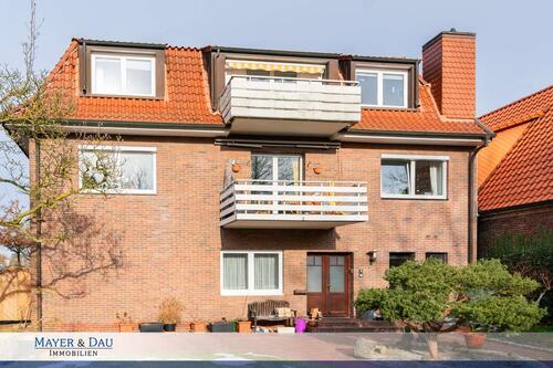 Foto - Großzügige Dachgeschosswohnung in zentraler Lage mit Balkon. Obj. 9437