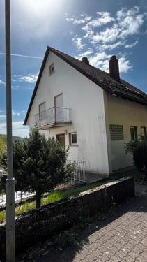 Foto - Haus in 66981 zum Verkaufen - 199.000,00 EUR Kaufpreis,