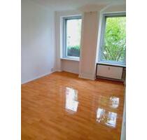 Wohnung 2 Zimmer mit Garten U-Bahnhof Kurt Schumacher Platz - Berlin Spandau