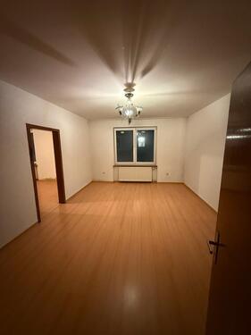 Foto - 2 Zimmer Küche Bad 2ZKB - 800,00&nbsp;EUR Kaltmiete, ca.&nbsp; 75,00&nbsp;m&sup2;