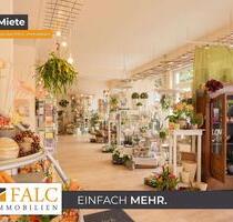 Beste Lage. Mehr Sichtbarkeit. Ihre neuen Geschäftsräume am Kirchplatz - teilbar 100m² - Heiligenhaus