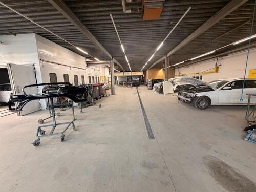 Foto - Halle zu Vermieten Lackiererei Werkstatt