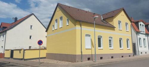 Foto - 3 Raum Wohnung,mit Hof, Nebengelass und Keller,Ruhige lage