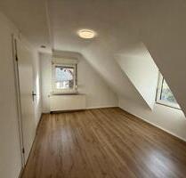 Sanierte 3-Zimmer-DG-Wohnung Stadtmitte - Rutesheim