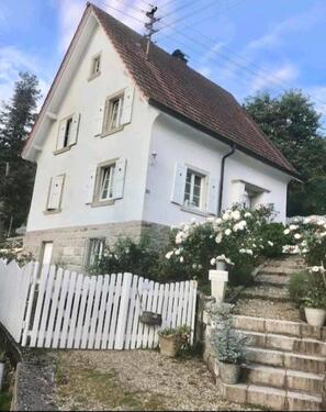 Foto - Traum Landhaus mit Anbau an Hanglage mit schönem Garten