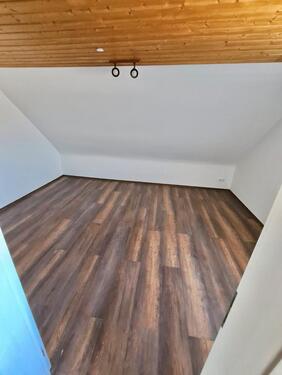 Foto - Dachgeschoßwohnung in Bruchmühlbach-Miesau zur Miete