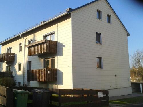 Foto - Neu renovierte 3-Zimmer ETW Oberkotzau mit Garage