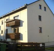 Neu renovierte 3-Zimmer ETW Oberkotzau mit Garage