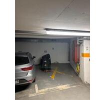 Tiefgaragen Stellplatz in Nidderau mit Steckdose