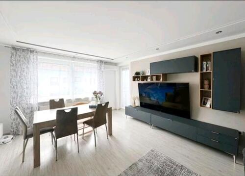 Foto - Lichtdurchflutete 4-Zimmer-Wohnung zu vermieten