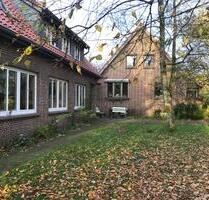 Einfamilienhaus mit großem Nebengebäude für Atelier, Werkstatt - Oldenburg Etzhorn