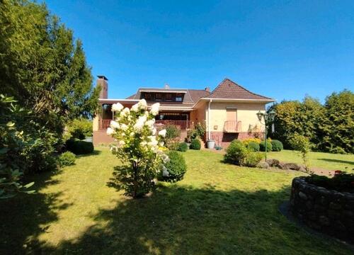 Foto - Einfamilienhaus - 210.000,00&nbsp;EUR Kaufpreis, ca.&nbsp; 205,00&nbsp;m&sup2;