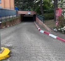 Abschließbarer Tiefgaragenstellplatz | Hannover-Bothfeld