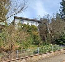 Ein-Zweifamilienhaus - 135.000,00&nbsp;EUR Kaufpreis, ca.&nbsp; 140,00&nbsp;m&sup2; in Waldfischbach-Burgalben (PLZ: 67714)