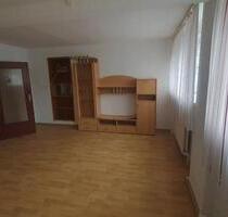 2-Zimmer Souterrain Wohnung - 430,00&nbsp;EUR Kaltmiete, ca.&nbsp; 72,00&nbsp;m&sup2; in Hameln (PLZ: 31789) Kernstadt