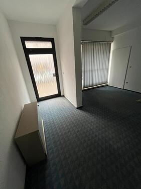 Foto - Sulz Gewerbe zu vermieten - 450,00&nbsp;EUR Kaltmiete, ca.&nbsp; 30,00&nbsp;m&sup2;