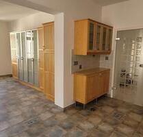 4-Raumwohnung mit Balkon, Stellplatz und Einbauküche - Gotha