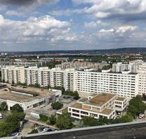 Willkommen Zuhause: 5-Zimmer-Wohnung ab April 2026 verfügbar! - Dresden Prohlis