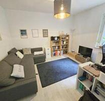 Schöne, helle und gepflegte 2 Zi- Whg mit EBK in Bremen – Neu-Schwachhausen