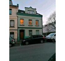 Halbes Haus zum halben Preis....durch ERBTEILVERKAUF - Köln Nippes