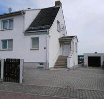 Doppelhaushälfte - 299.000,00&nbsp;EUR Kaufpreis, ca.&nbsp; 122,00&nbsp;m&sup2; in Naunhof (PLZ: 04683)