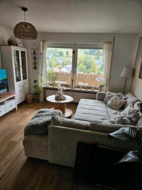 Foto - Großzügige 4 Zimmerwohnung in Eichenbühl