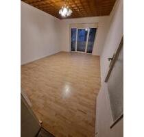 Helle 3-Zimmer Wohnung in Rheinhauserstr. 173, Duisburg-Hochfeld!