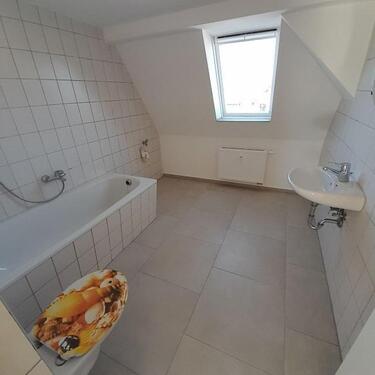 Foto - Helle 3-Zi DG Wohnung u. 1. Monat mietfrei in der Nordvorstadt
