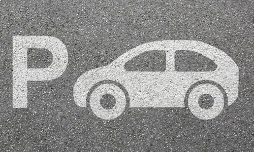 Foto - KFZ Stellplatz für Privat Wohnwagen Uber Bolt Mietwagen oder Wohn