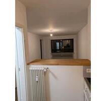 Memmingen, 2 Zimmer Wohnung 43 qm, teilrenoviert, TG-Stellplatz