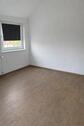 Foto - Helle 3-Zimmer-DG-Wohnung mit Einbauküche in Kreiensen – 55 m²