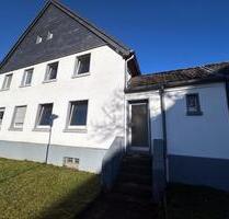 Charmante Doppelhaushälfte mit Potenzial - Duisburg Walsum