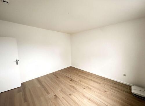 Foto - Helle 3-ZKB-Wohnung mit Balkon & EBK in KL-Zentrum (WG geeignet)