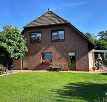 Charmantes Einfamilienhaus mit Gartenidylle im Gifhorner Süden