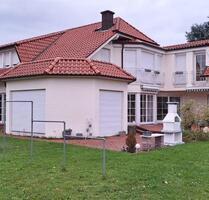 Einfamilienhaus - 810.000,00&nbsp;EUR Kaufpreis, ca.&nbsp; 500,00&nbsp;m&sup2; in Hilter am Teutoburger Wald (PLZ: 49176)