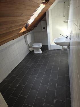 Foto - Heller Hobbyraum im DG zu vermieten!