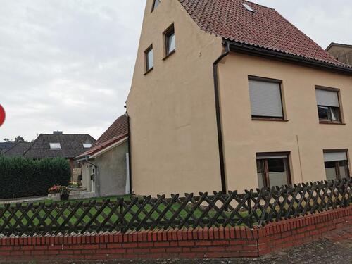 Foto - Einfamilienhaus - 200.000,00&nbsp;EUR Kaufpreis, ca.&nbsp; 160,00&nbsp;m&sup2;