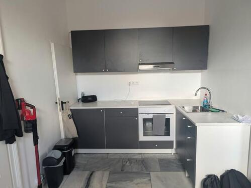 Foto - Cozy 1-Room Apartment with Fitted Kitchen in Jülich-Güsten