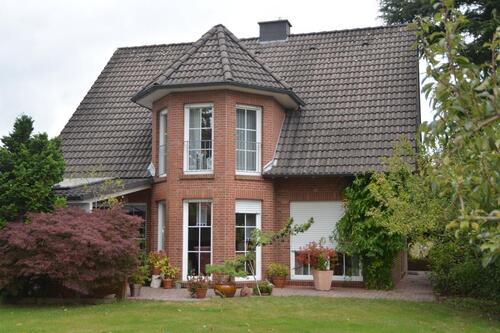 Foto - Einfamilienhaus Massiv Werlte 1995 zentral
