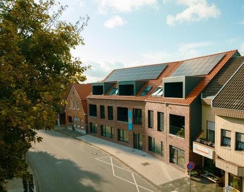 Foto - Zentrale 3-Zimmer-Dachgeschosswohnung in KfW-40-EE-Wohnhaus