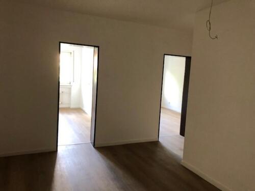 Foto - schöne große 4 ZKB Wohnung mit Balkon in Kassel am Klinikum, Uninähe - Optimal für 3er StudentenWG ( KS-MBS50a-1-1 )