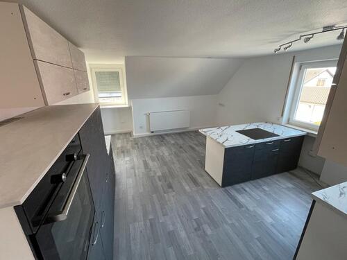 Foto - Großzügige 4 Zimmer Wohnung in ruhiger Lage