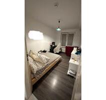 1 Zimmer in einer 4-Zimmer-Wohnung - Potsdam Drewitz