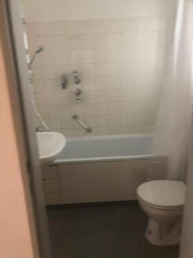 Foto - 2 ZKB Wohnung mit Balkon in Kassel am Klinikum, nähe Uni , optimal für Studenten WG( KS-MBS50-O-E-04 )