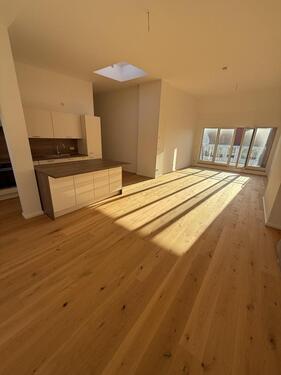 Foto - 2-Zimmer-Penthousewohnung mit Dachterrasse in Charlottenburg-Wilmersdorf