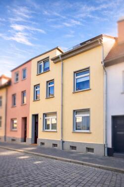 Foto - Charmantes saniertes Stadthaus mit großem Balkon und viel Licht