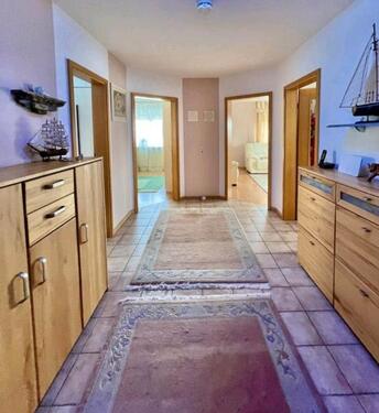 Foto - 3,5 Zimmerwohnung - 890,00&nbsp;EUR Kaltmiete, ca.&nbsp; 99,00&nbsp;m&sup2;